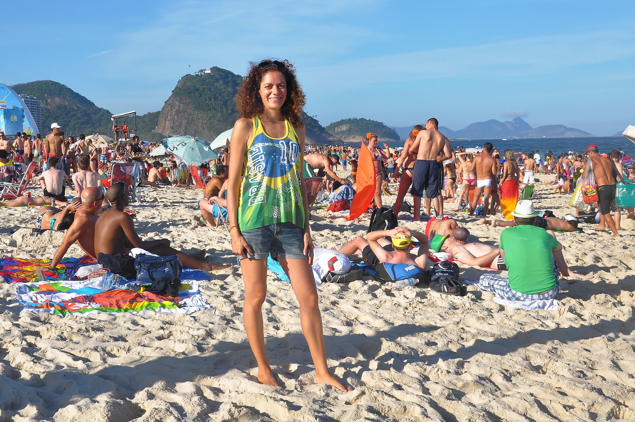 Sweat à Capuche "Copacabana Plage - Rio De Janeiro" - Coupe Classique - 241 G - Idée Cadeau Pour Amoureux Des Voyages